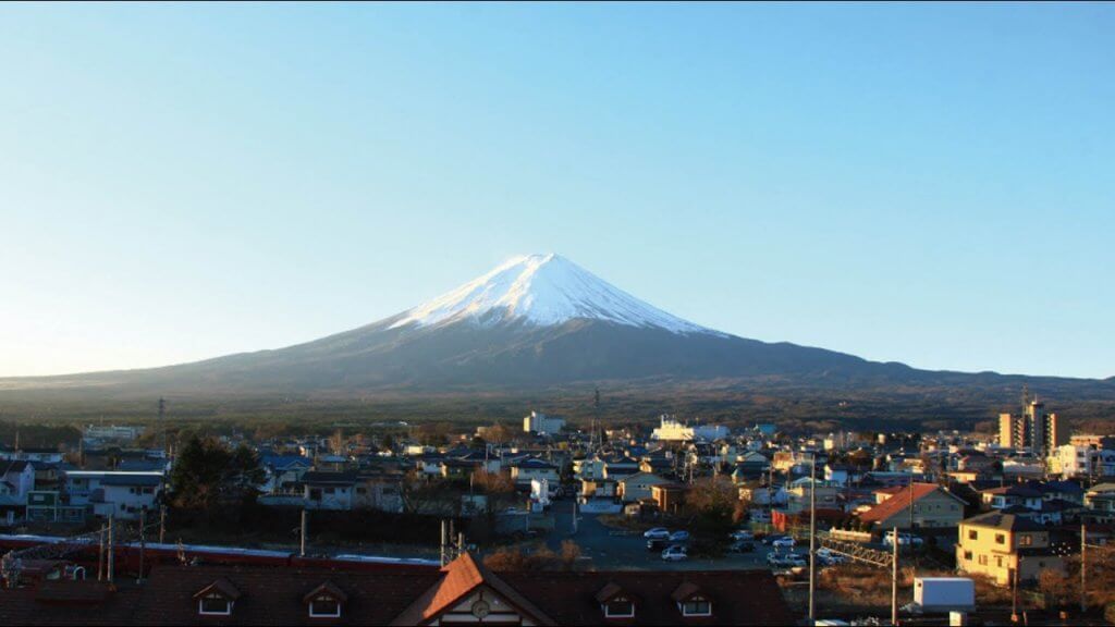 富士山河口湖駅前のライブカメラ|山梨県富士河口湖町 富士山河口湖駅前のライブカメラ|山梨県富士河口湖町