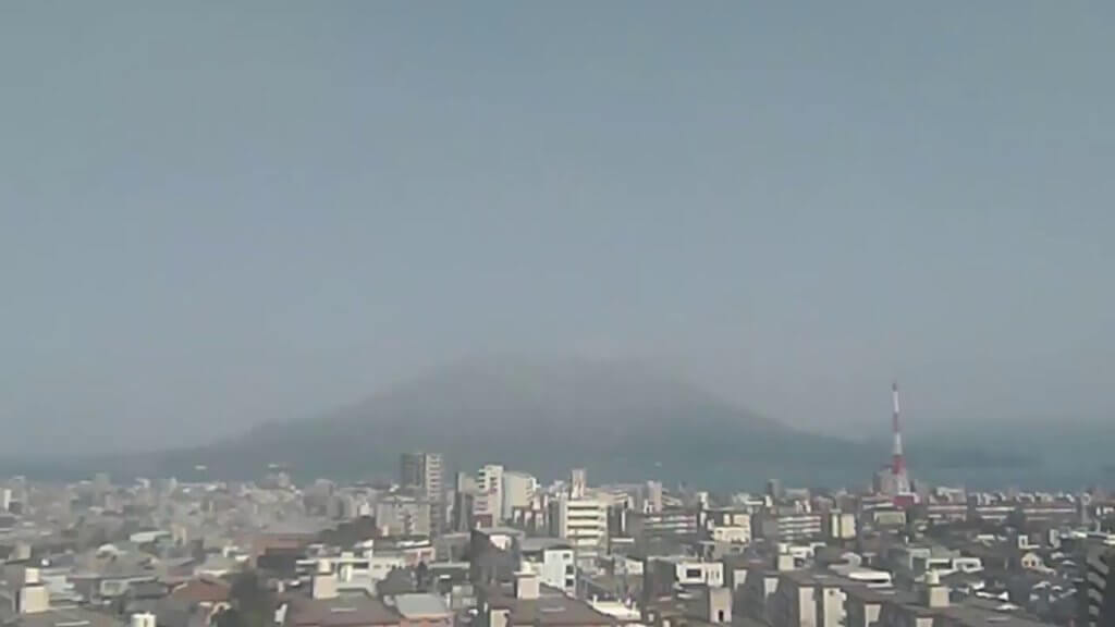 桜島のライブカメラ(KTS本社から)|鹿児島県鹿児島市 桜島のライブカメラ(KTS本社から)|鹿児島県鹿児島市