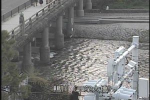 京都府京都市 鴨川 三条大橋のライブカメラ