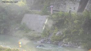 京都府亀岡市 桂川 山本浜量水標のライブカメラ