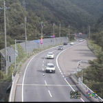 青森県道257号 みちのく有料道路新赤沢橋のライブカメラ|青森県青森市のサムネイル