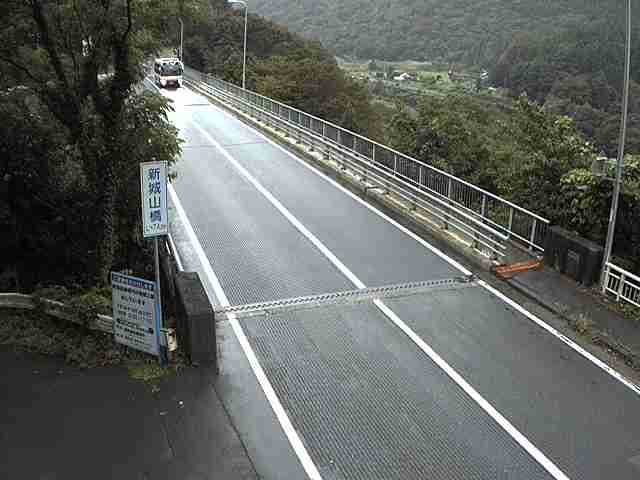 route303-shinshiroyama-bridge-north_cap-3.jpg route303-shinshiroyama-bridge-north_cap-3.jpg