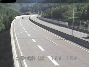 新潟県湯沢町 関越自動車道 湯沢町土樽のライブカメラ