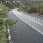 舞鶴若狭自動車道路 大飯高浜-小浜西間のライブカメラ|福井県小浜市のサムネイル