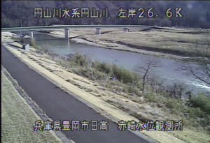 兵庫県豊岡市 円山川 赤崎水位観測所のライブカメラ