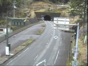 高知県梼原町 国道197号 鬼北町方向全景のライブカメラ