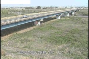 三重県鈴鹿市 鈴鹿川 甲斐町流況のライブカメラ