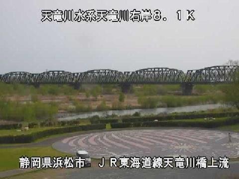 天竜川 東海道線天竜川橋のライブカメラ|静岡県浜松市のサムネイル