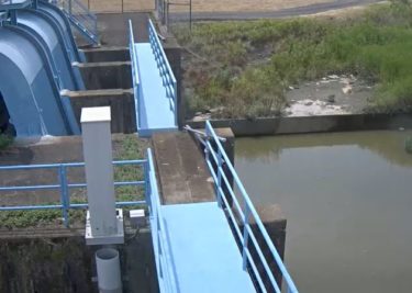 牛津川 上坪排水機場のライブカメラ|佐賀県小城市のサムネイル