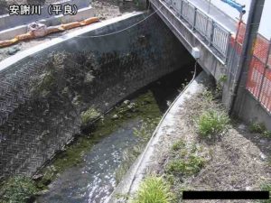沖縄県那覇市 安謝川 平良のライブカメラ