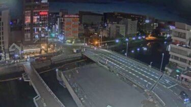 博多中洲より春吉橋のライブカメラ|福岡県福岡市中央区
