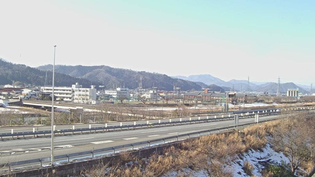 北陸自動車道 南条サービスエリアのライブカメラ|福井県南越前町 北陸自動車道 南条サービスエリアのライブカメラ|福井県南越前町