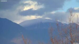 長野県東御市 アートヴィレッジ明神館から浅間山のライブカメラ