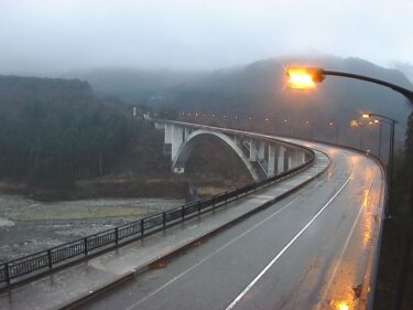富山県道67号 立山大橋のライブカメラ|富山県立山町