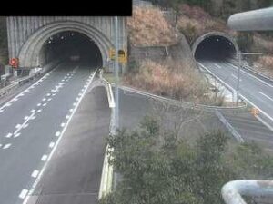 高知県大豊町 高知自動車道 笹ヶ峰トンネルのライブカメラ