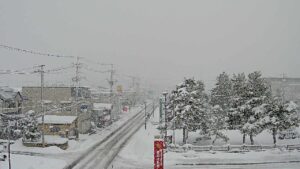 山形県高畠町 高畠町役場前のライブカメラ