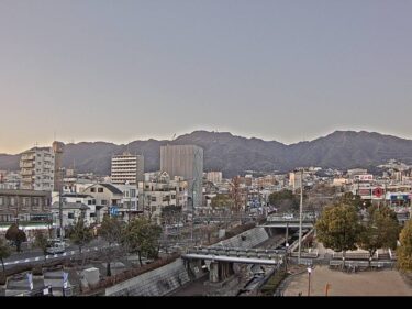 都賀川 日の出橋付近・阪神本線のライブカメラ|兵庫県神戸市