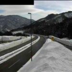 東海北陸自動車道 飛騨白川パーキングエリアのライブカメラ|岐阜県白川村のサムネイル