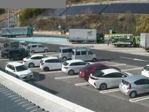 和歌山県和歌山市 阪和自動車道 紀ノ川サービスエリア上りのライブカメラ