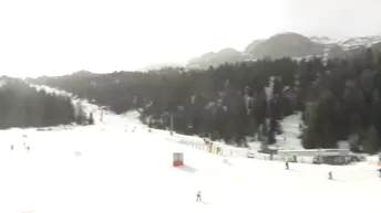 カンポロンゴ峠のスキー場のライブカメラ|イタリアヴェネト州