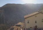 プレトーロの町の一角のライブカメラ|イタリアアブルッツォ州のサムネイル