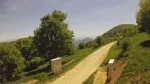ヴィッラ・チェリエーラの山道（南方向）のライブカメラ|イタリアアブルッツォ州のサムネイル