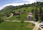ヴィッラ・チェリエーラの村の風景のライブカメラ|イタリアアブルッツォ州のサムネイル