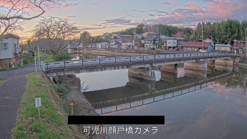 可児川 顔戸橋のライブカメラ-岐阜県可児市 | ライブカメラHUB