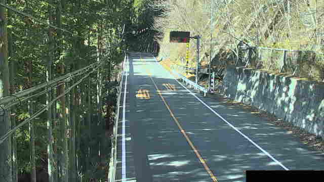 国道140号 川又のライブカメラ埼玉県秩父市 ライブカメラHUB