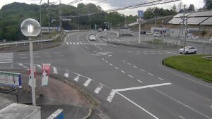 三重県名張市 国道165号 すずらん台口のライブカメラ