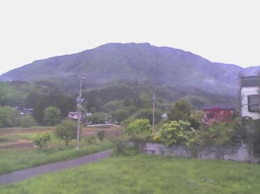 観音寺地区から望む弥彦山のライブカメラ|新潟県弥彦村