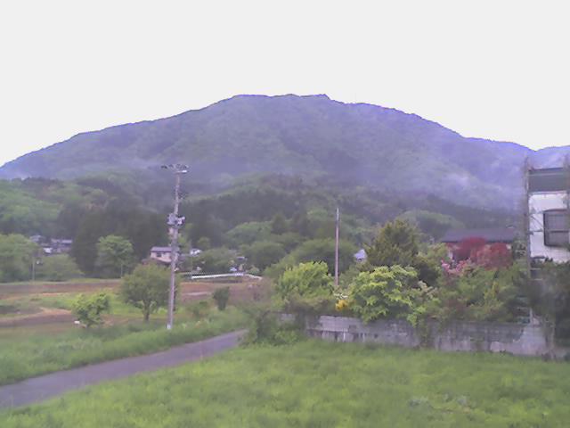 観音寺地区から望む弥彦山のライブカメラ|新潟県弥彦村