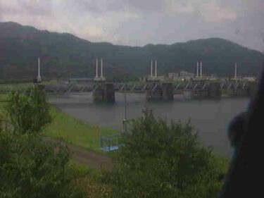 松田川 河戸堰 上流のライブカメラ|高知県宿毛市