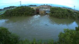 福岡県鞍手町 西川 浮殿橋のライブカメラ
