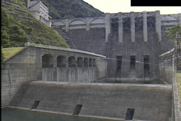 吉野川 ダム下流のライブカメラ|奈良県川上村