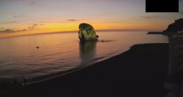 アックアッペーザの女王の岩のライブカメラ|イタリアカラブリア州
