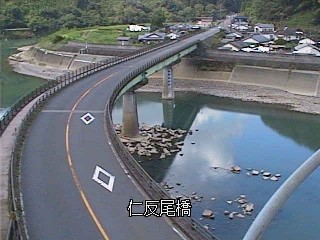 大淀川 仁反尾橋のライブカメラ|宮崎県宮崎市