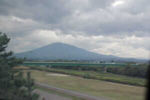 青森県鶴田町 鶴田町役場から岩木山のライブカメラ