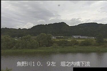 魚野川 与越川排水機場周辺のライブカメラ|新潟県魚沼市のサムネイル