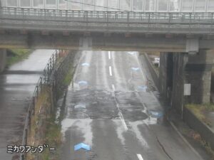 石川県白山市 石川県道103号 美川アンダーのライブカメラ