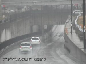 石川県白山市 石川県道8号 五歩市JRアンダー海側のライブカメラ