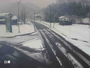 石川県白山市 国道157号 白峰のライブカメラ