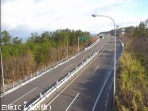 石川県かほく市 のと里山海道 白尾インターチェンジ(金沢側)のライブカメラ