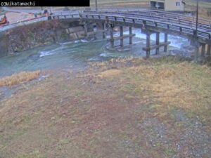 兵庫県宍粟市 公文川 三方町局のライブカメラ