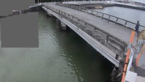 兵庫県たつの市 富島川 富島川水門上流 ［新富島橋］局のライブカメラ
