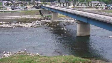 飛騨川 円通橋のライブカメラ|岐阜県下呂市のサムネイル