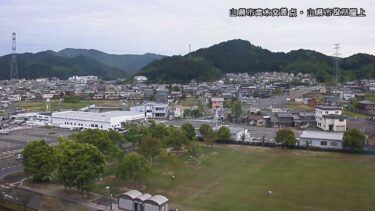 国道256号 高木交差点のライブカメラ|岐阜県山県市のサムネイル