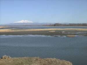北海道網走市 濤沸湖と斜里岳のライブカメラ