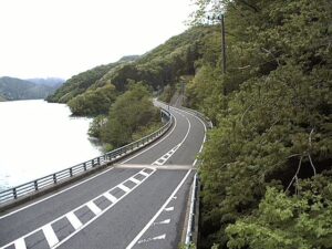 岐阜県揖斐川町 国道417号 藤橋根尾交差点福井方面のライブカメラ
