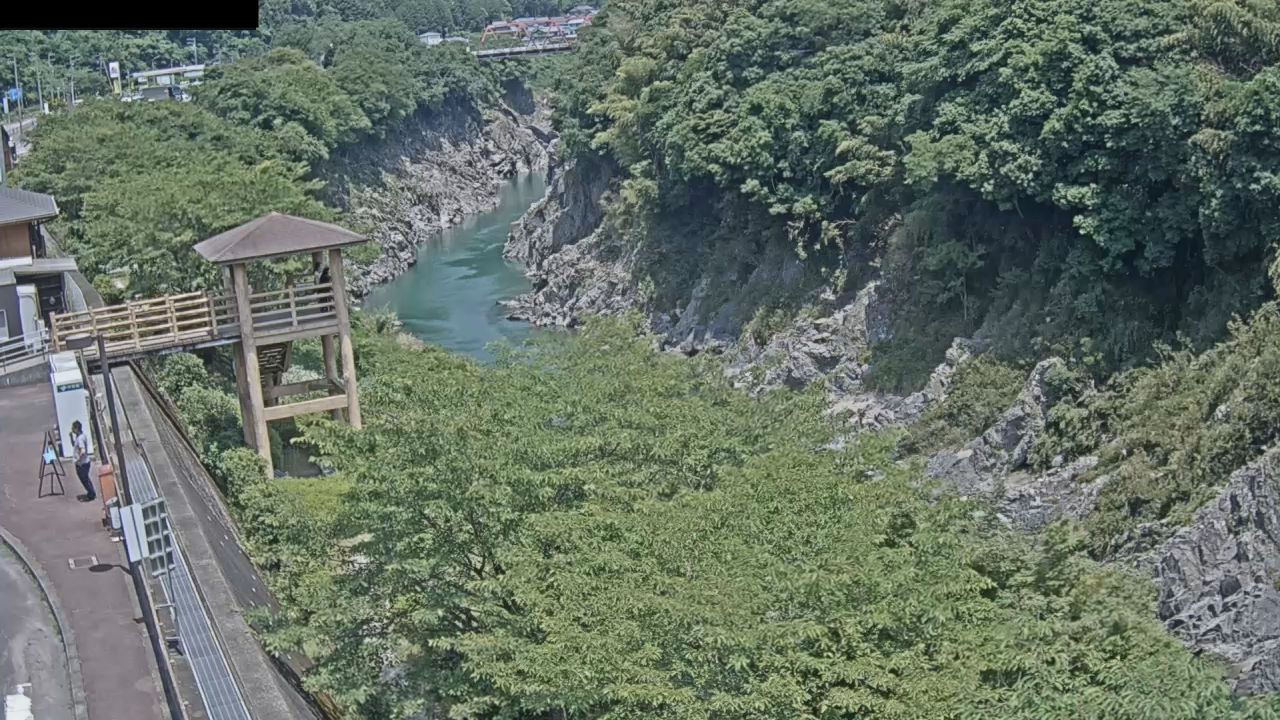 飛騨川 飛水峡（日本最古の石博物館）のライブカメラ|岐阜県七宗町のサムネイル